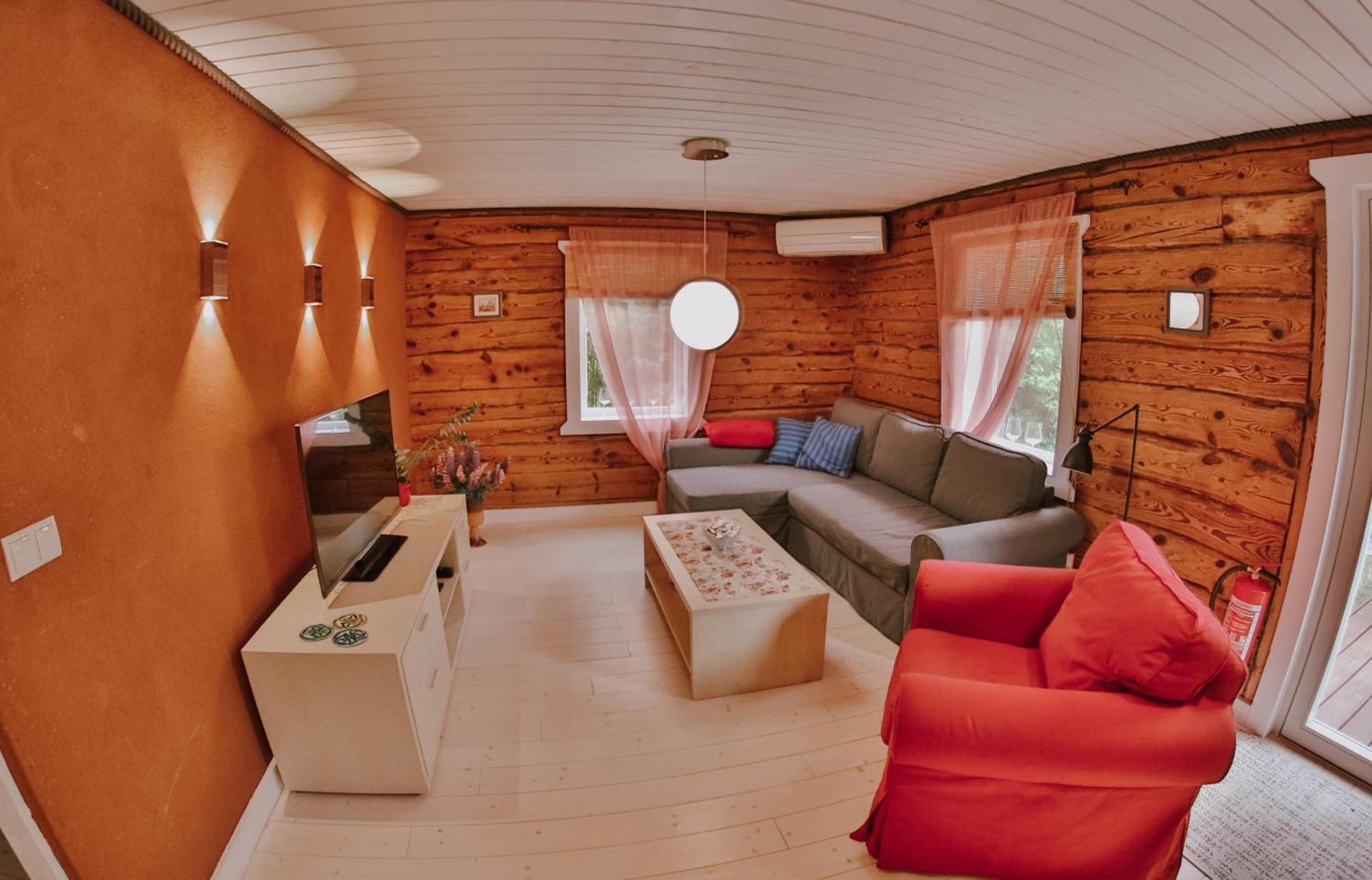 Toolse Puhkekuela Hotel Bagian luar foto